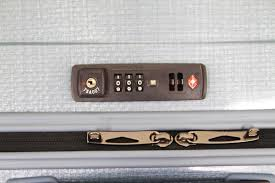 スーツケースやアタッシュケースの鍵開け