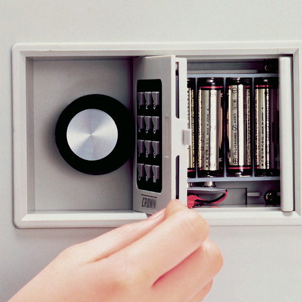 金庫の電池切れ